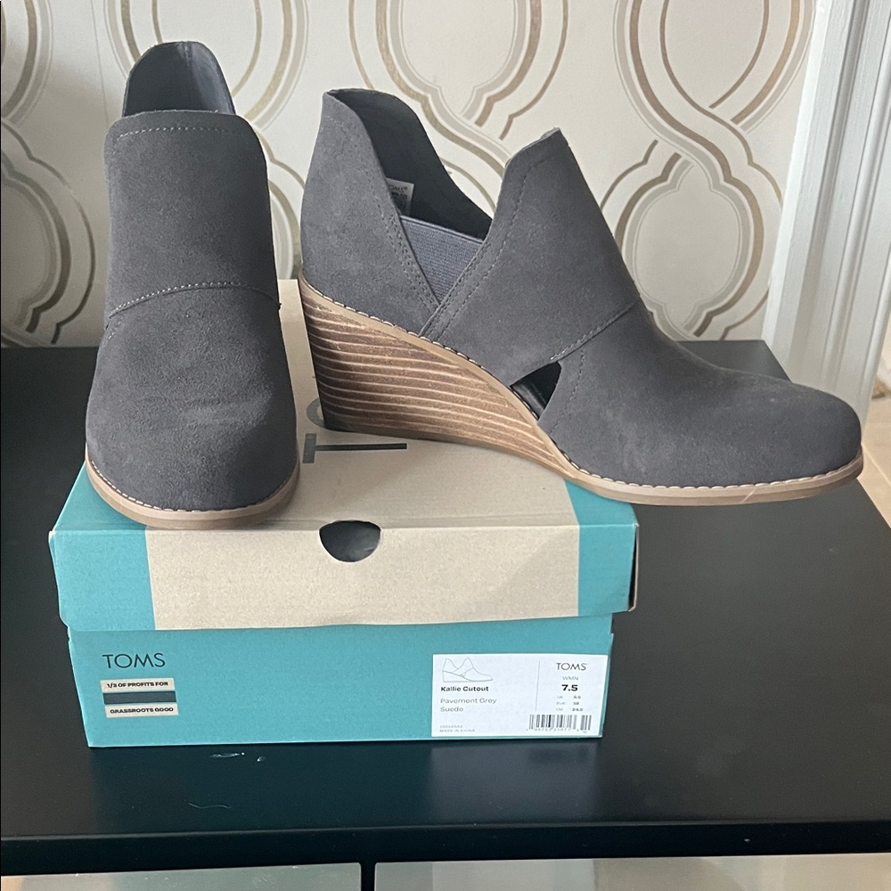 TOMS Charcoal Wedge Shoes for Women